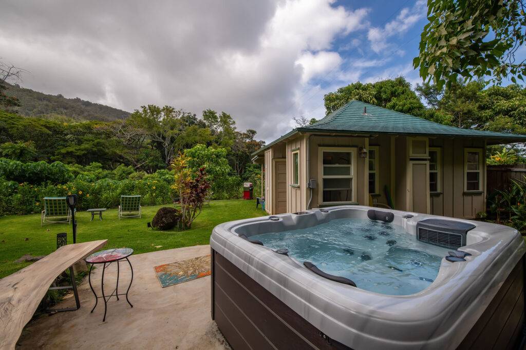 Hot tub and cottage